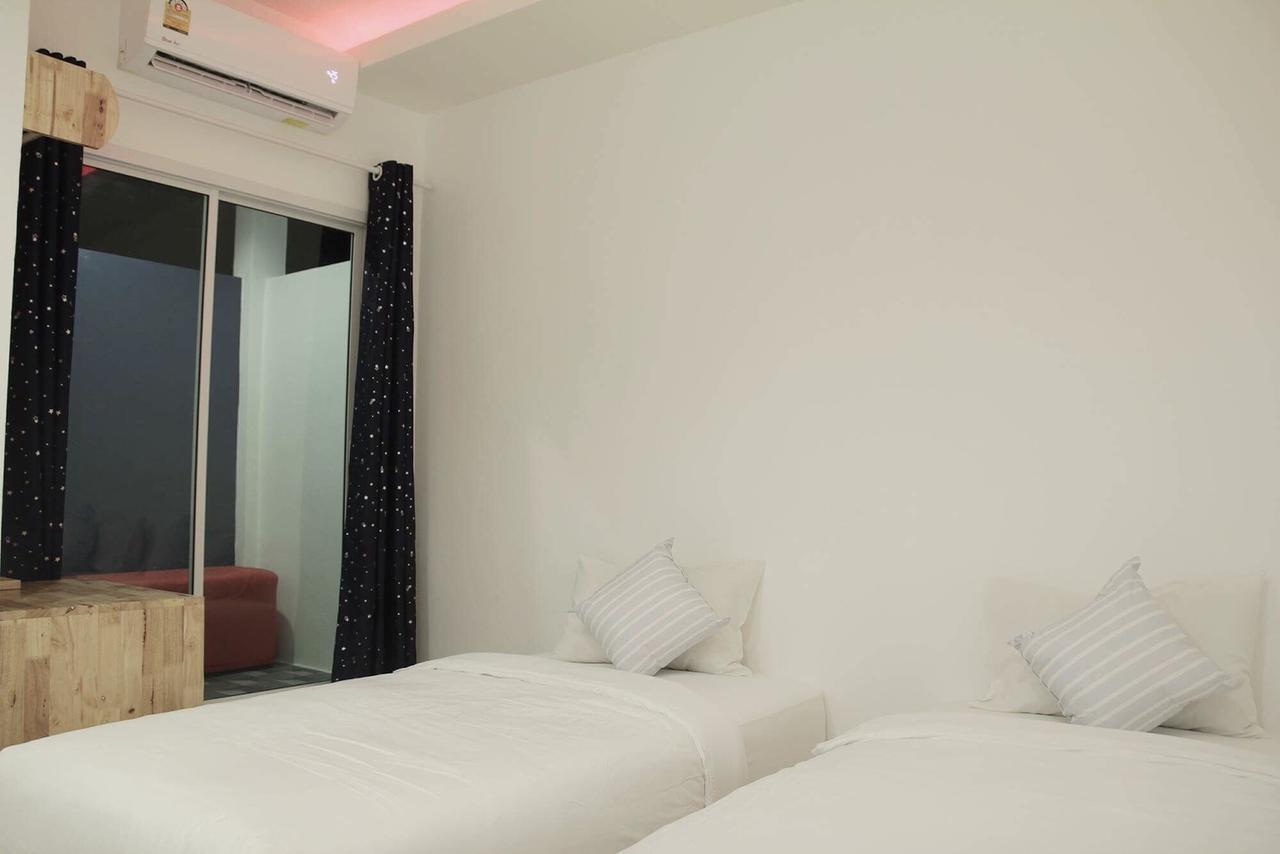Sb Inn ペッチャブリー エクステリア 写真
